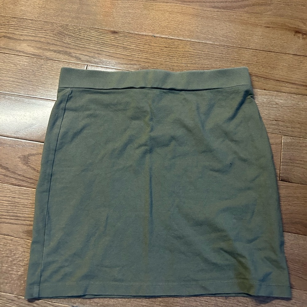 FOREVER 21 Olive Green Women's Skirt